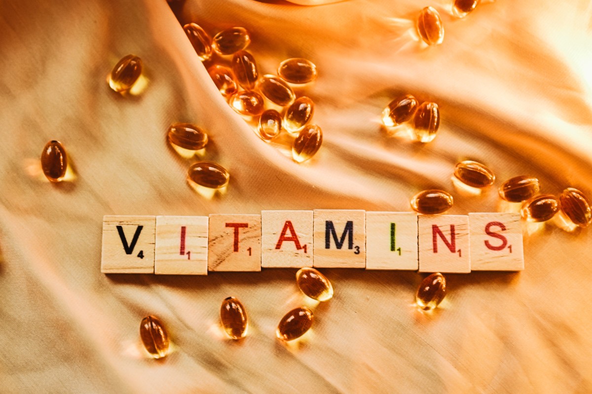 Czy warto suplementować kompleks witamin?
